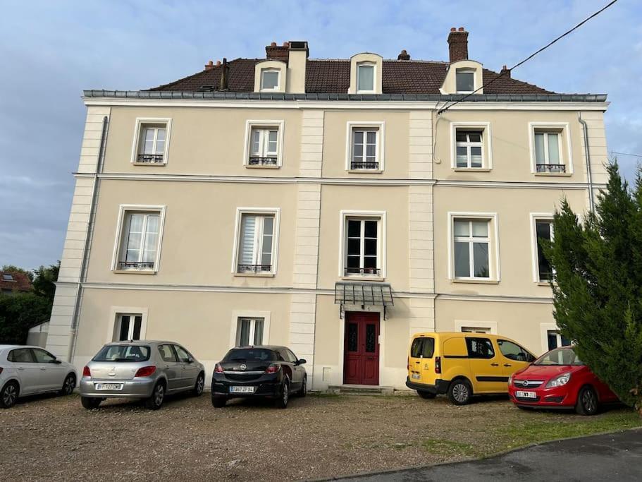 Ferienwohnung Le Petit Nid D'Yves Lagny Exterior foto